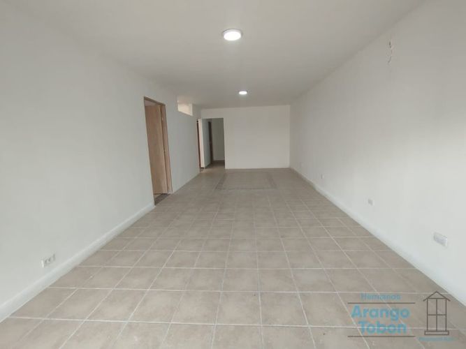Local en arriendo en Bolivariana, Medellín, 90 m² · foto 6 de 14