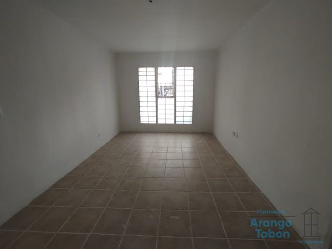Local en arriendo en Bolivariana, Medellín, 90 m² · foto 8 de 14