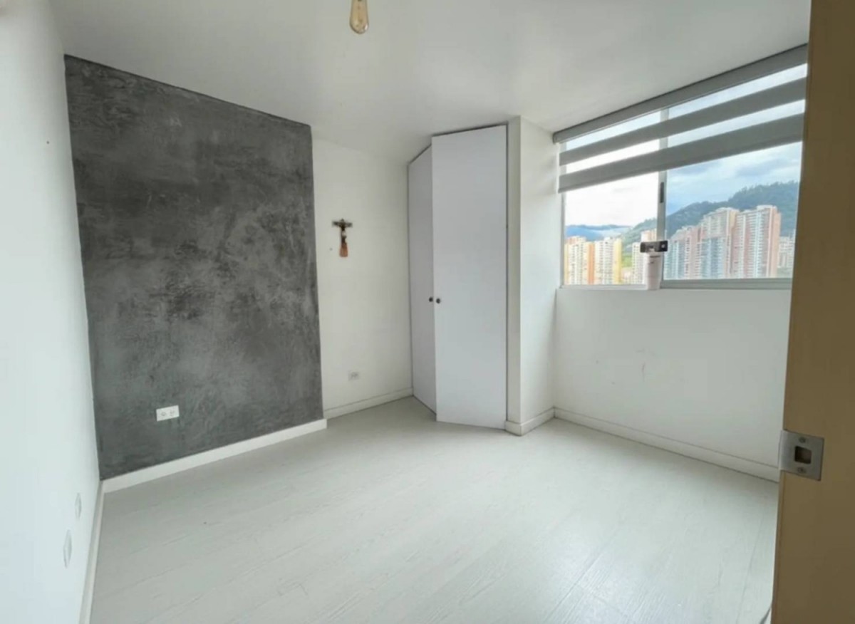 Apartamento en venta en El Carmelo Ii, Sabaneta · foto 6 de 15