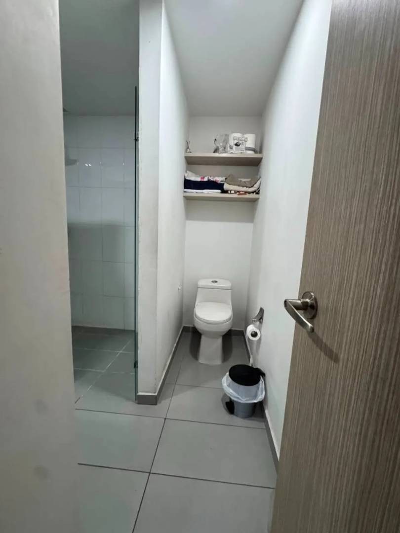 Apartamento en venta en El Carmelo Ii, Sabaneta · foto 7 de 15