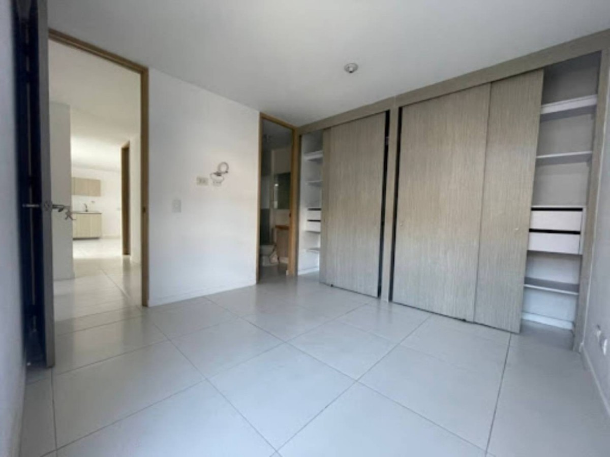 Apartamento en venta en El Carmelo Ii, Sabaneta · foto 8 de 15