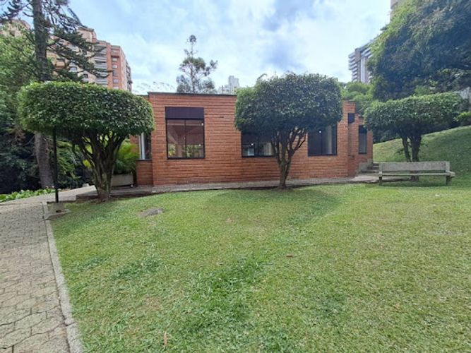 Apartamento en arriendo en Milla De Oro, Medellín · foto 11 de 24