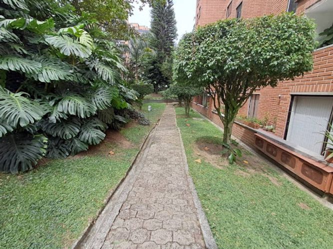 Apartamento en arriendo en Milla De Oro, Medellín · foto 12 de 24