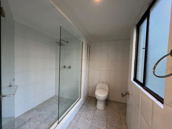 Apartamento de 3 alcobas en venta en El Tesoro, Medellín, 295 m² · foto 12 de 19