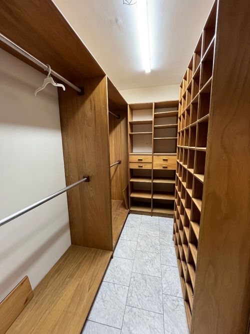 Apartamento de 3 alcobas en venta en El Tesoro, Medellín, 295 m² · foto 13 de 19