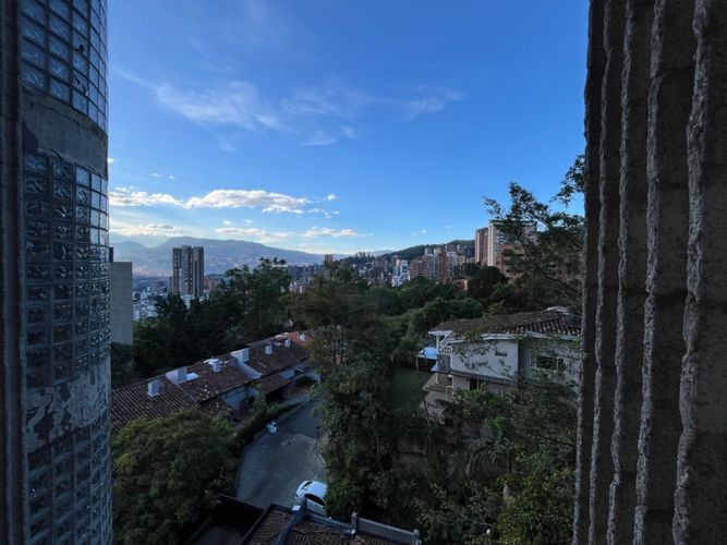 Apartamento de 3 alcobas en venta en El Tesoro, Medellín, 295 m² · foto 17 de 19
