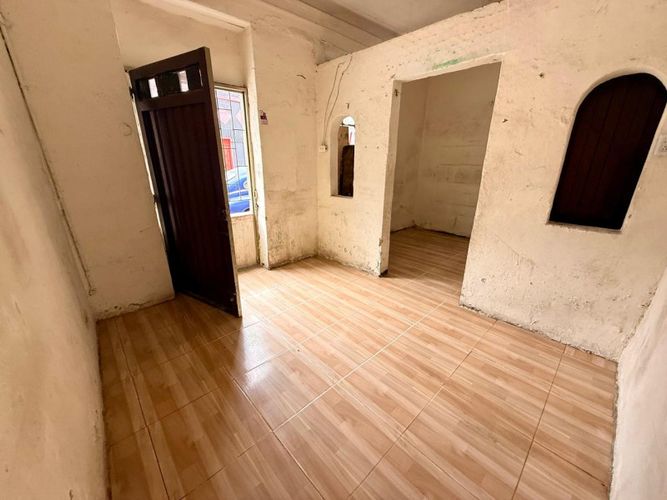 Casa de 7 alcobas en venta en El Vergel, Bogotá, 163 m² · foto 7 de 20