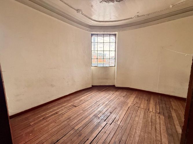 Casa de 7 alcobas en venta en El Vergel, Bogotá, 163 m² · foto 14 de 20
