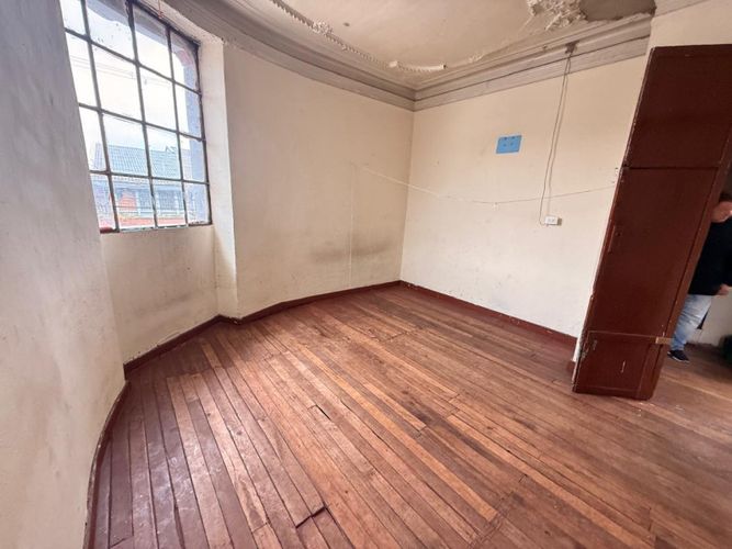 Casa de 7 alcobas en venta en El Vergel, Bogotá, 163 m² · foto 15 de 20