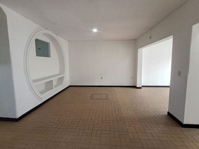 Bodega en arriendo en Casco Antiguo - Floridablanca, Floridablanca, 215 m² · foto 6 de 20