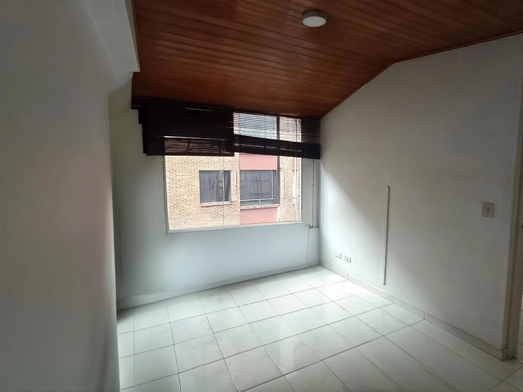 Apartamento en venta en Marly, Bogotá · foto 2 de 11