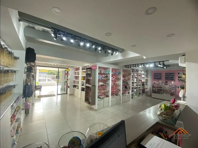 Edificio en venta en Jordan, Ibagué, 600 m² · foto 2 de 18