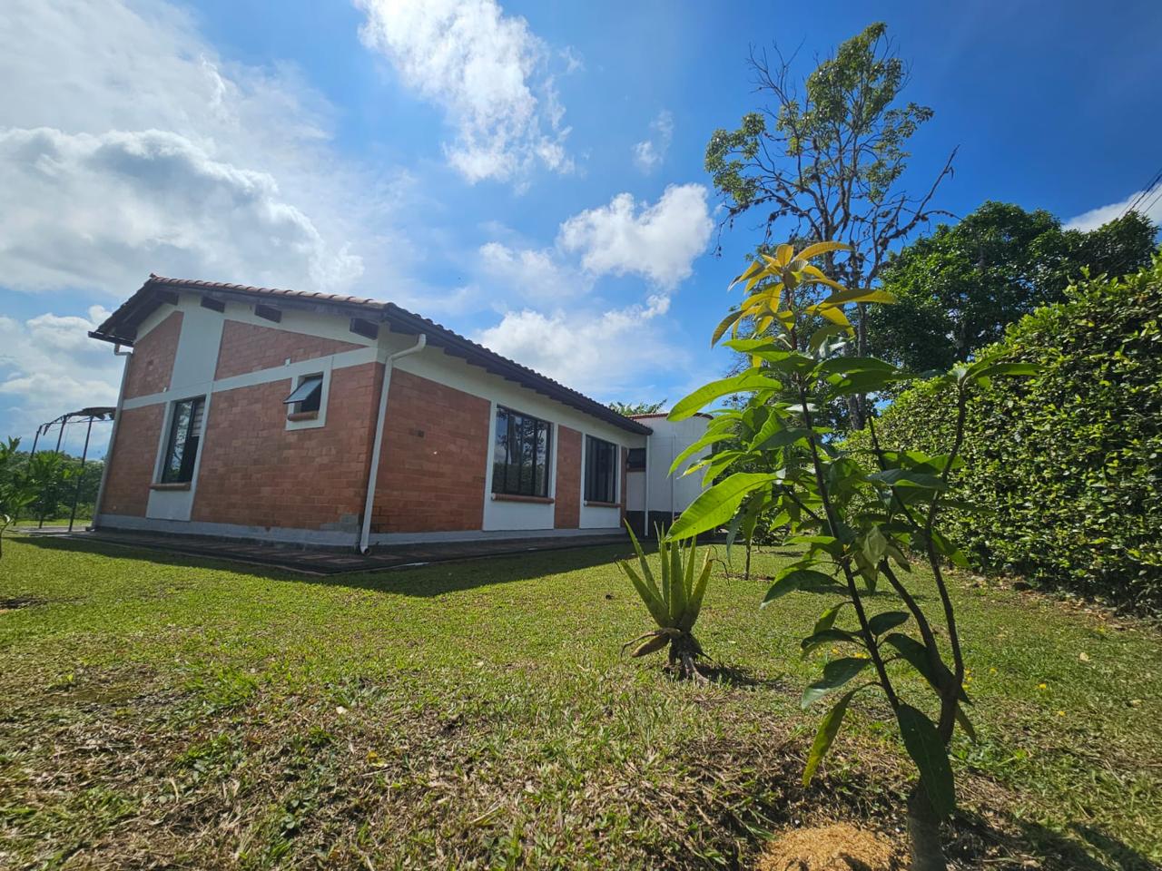 Casa en venta en Morelia, Pereira · foto 2 de 12