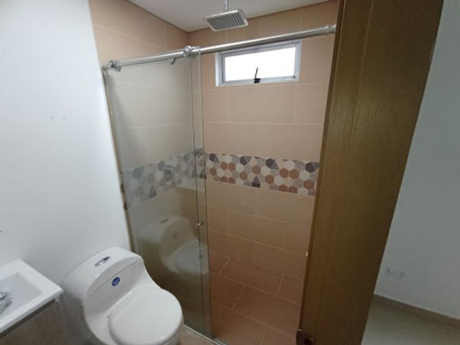 Apartamento de 3 alcobas en arriendo en Urbanizacion Fuentes De Zuñiga, Medellín, 140 m² · foto 10 de 13