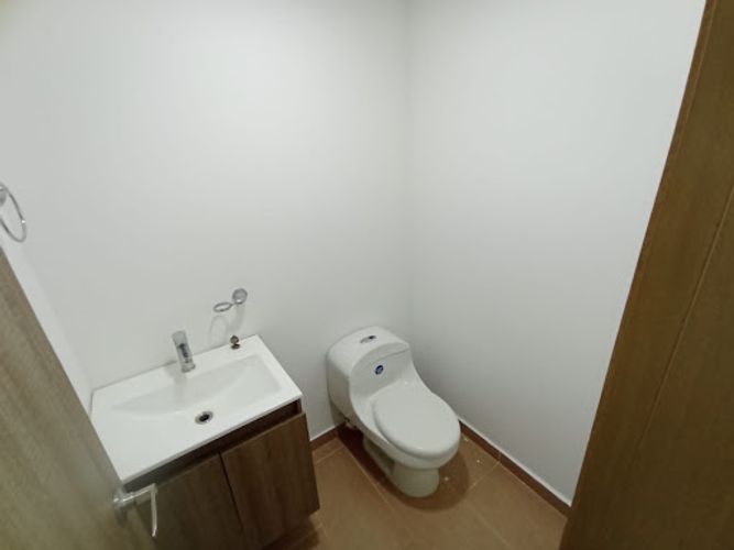Apartamento de 3 alcobas en arriendo en Urbanizacion Fuentes De Zuñiga, Medellín, 140 m² · foto 12 de 13