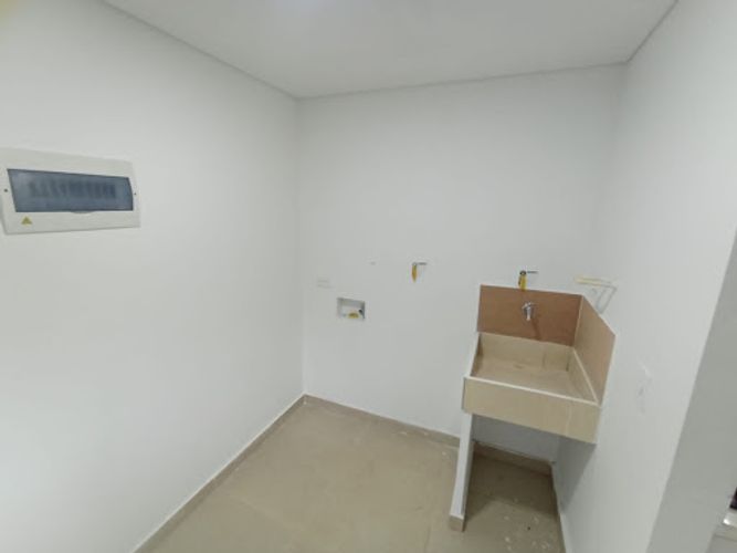 Apartamento de 3 alcobas en arriendo en Urbanizacion Fuentes De Zuñiga, Medellín, 140 m² · foto 13 de 13