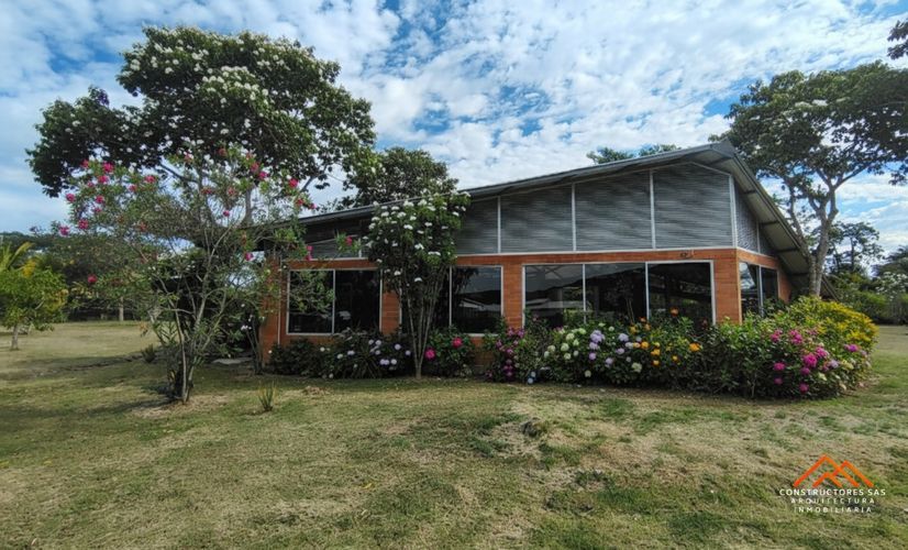 Casa de 3 alcobas en venta en Chucuni, Ibagué, 300 m² · foto 6 de 18