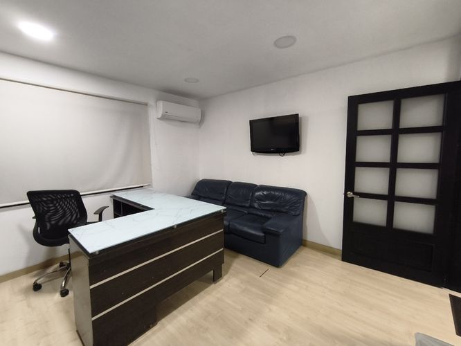 Oficina en arriendo en La Playa, Cúcuta, 26 m² · foto 2 de 5