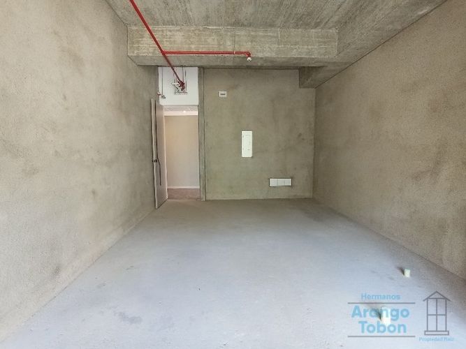 Oficina en arriendo en San Lucas, Medellín, 37 m² · foto 5 de 13