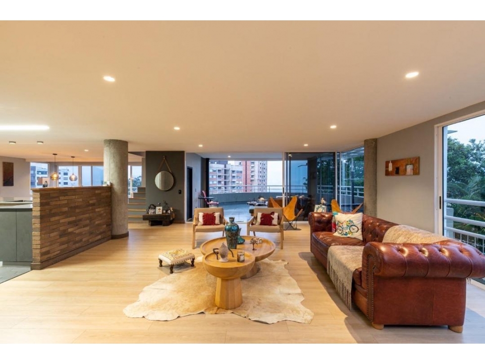 Apartamento en venta en San Lucas, Medellín · foto 2 de 23