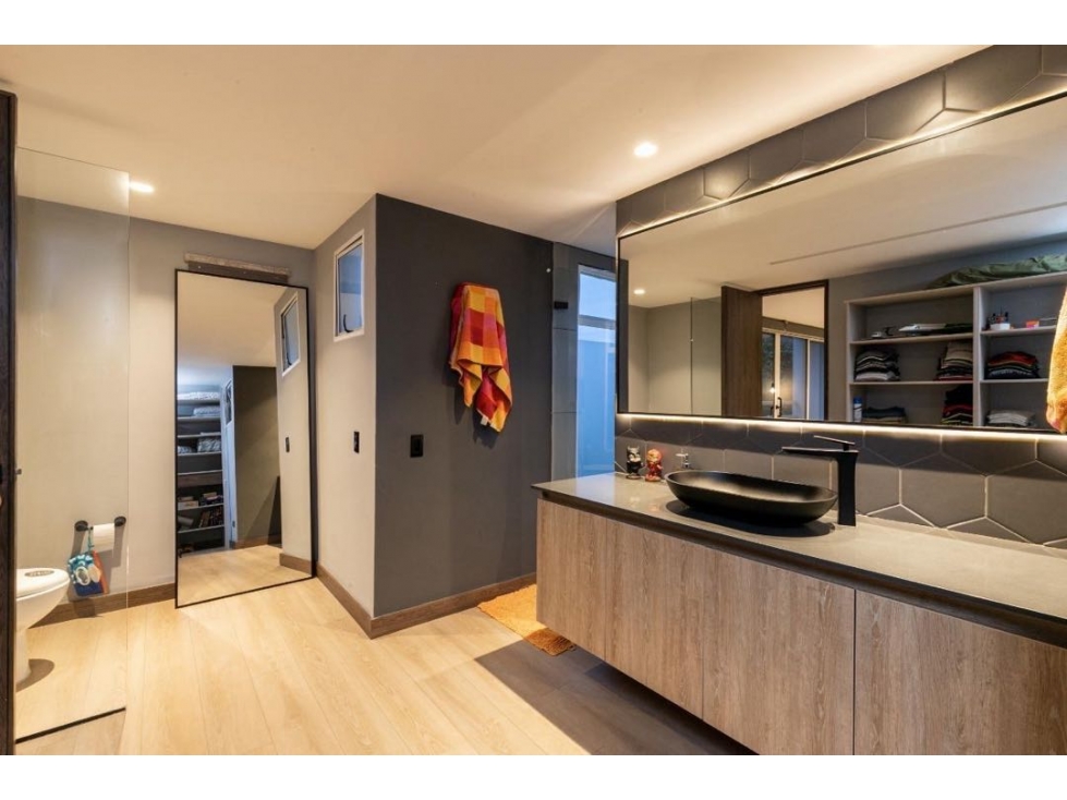 Apartamento en venta en San Lucas, Medellín · foto 16 de 23