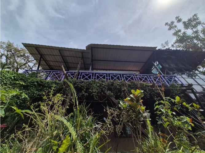 Casa de 6 alcobas en venta en La Reforma, Cali, 218 m² · foto 8 de 24
