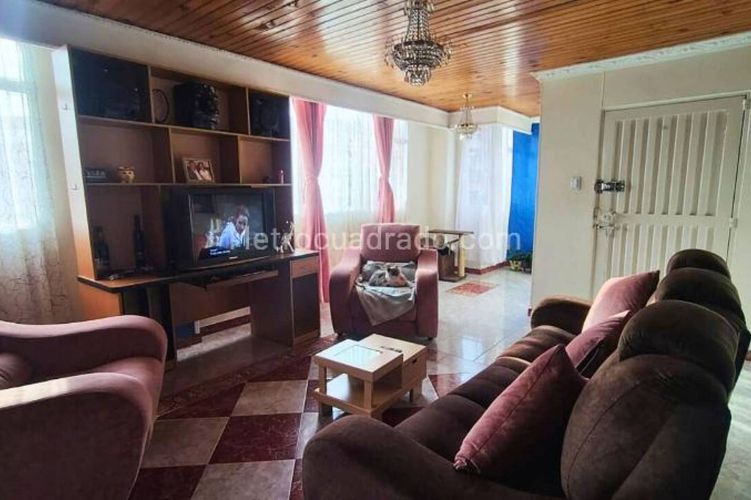 Apartamento de 5 alcobas en venta en Villa Javier, Bogotá, 107 m² · foto 3 de 18