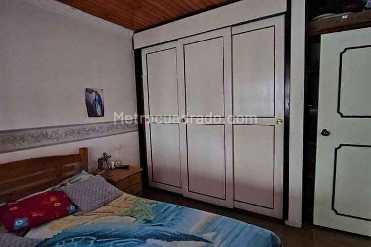 Apartamento de 5 alcobas en venta en Villa Javier, Bogotá, 107 m² · foto 9 de 18