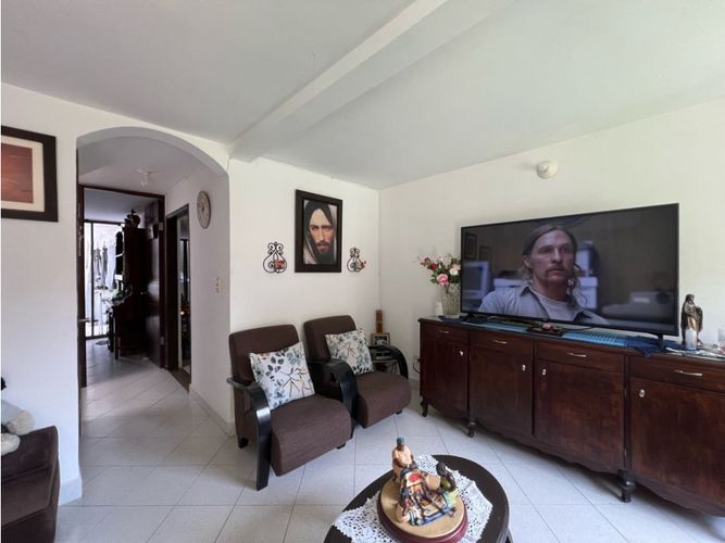 Casa de 3 alcobas en venta en Maraya, Pereira, 93 m² · foto 3 de 23