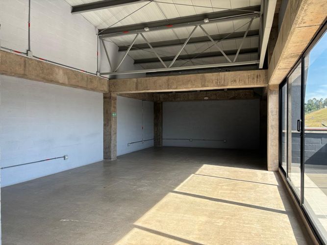 Bodega en arriendo en Aeropuerto, Rionegro, 1026 m² · foto 8 de 10