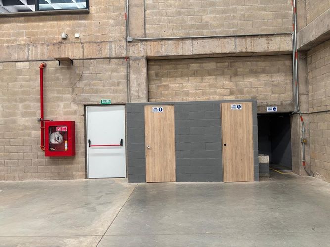 Bodega en arriendo en Aeropuerto, Rionegro, 1026 m² · foto 7 de 10