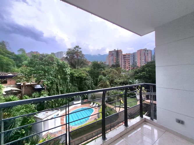 Apartamento de 3 alcobas en venta en La Inmaculada, Envigado, 75 m² · foto 14 de 14
