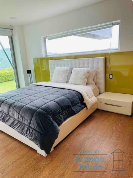 Casa de 4 alcobas en venta en El Retiro · foto 15 de 22