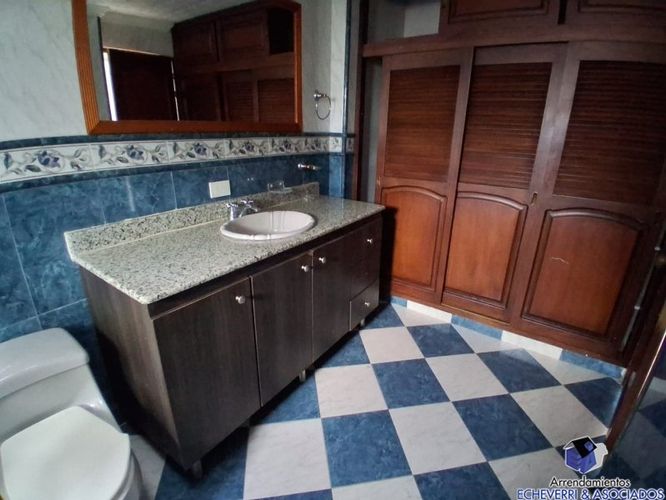 Casa de 4 alcobas en arriendo en Mayorca, Sabaneta, 210 m² · foto 5 de 17
