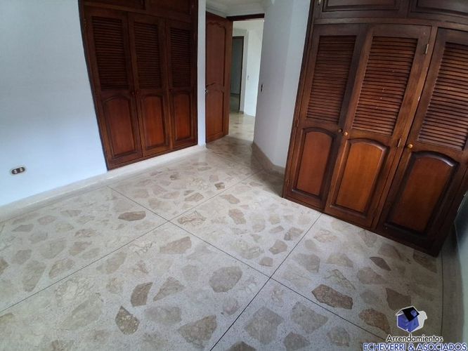 Casa de 4 alcobas en arriendo en Mayorca, Sabaneta, 210 m² · foto 10 de 17