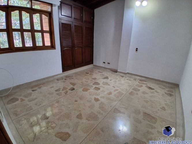 Casa de 4 alcobas en arriendo en Mayorca, Sabaneta, 210 m² · foto 14 de 17