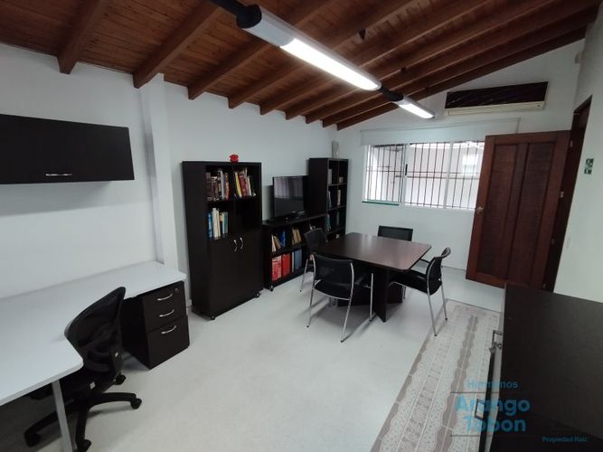 Local en arriendo en Laureles, Medellín, 165 m² · foto 8 de 21
