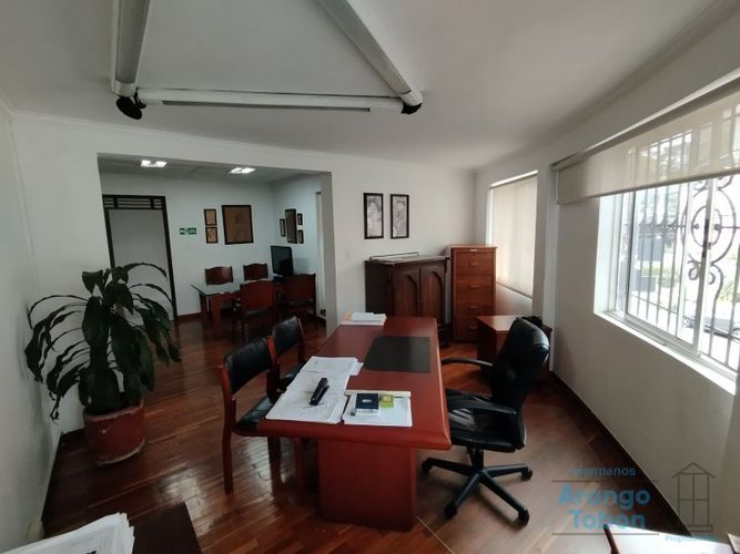 Local en arriendo en Laureles, Medellín, 165 m² · foto 15 de 21