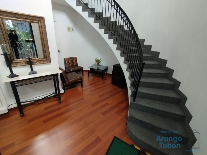 Local en arriendo en Laureles, Medellín, 165 m² · foto 19 de 21