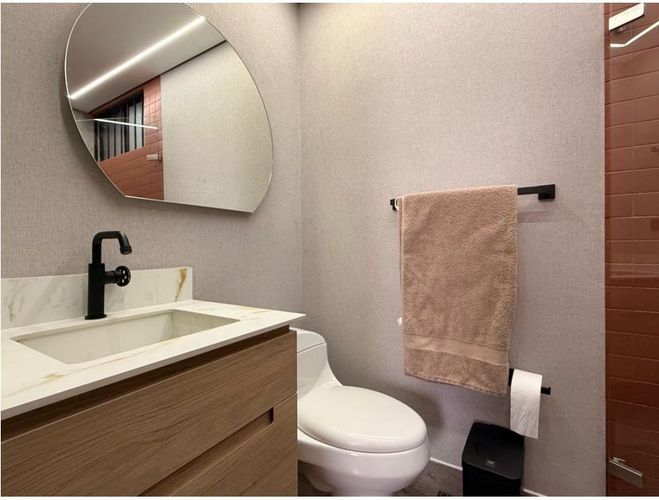 Apartamento de 2 alcobas en venta en El Poblado, Medellín, 89 m² · foto 3 de 20