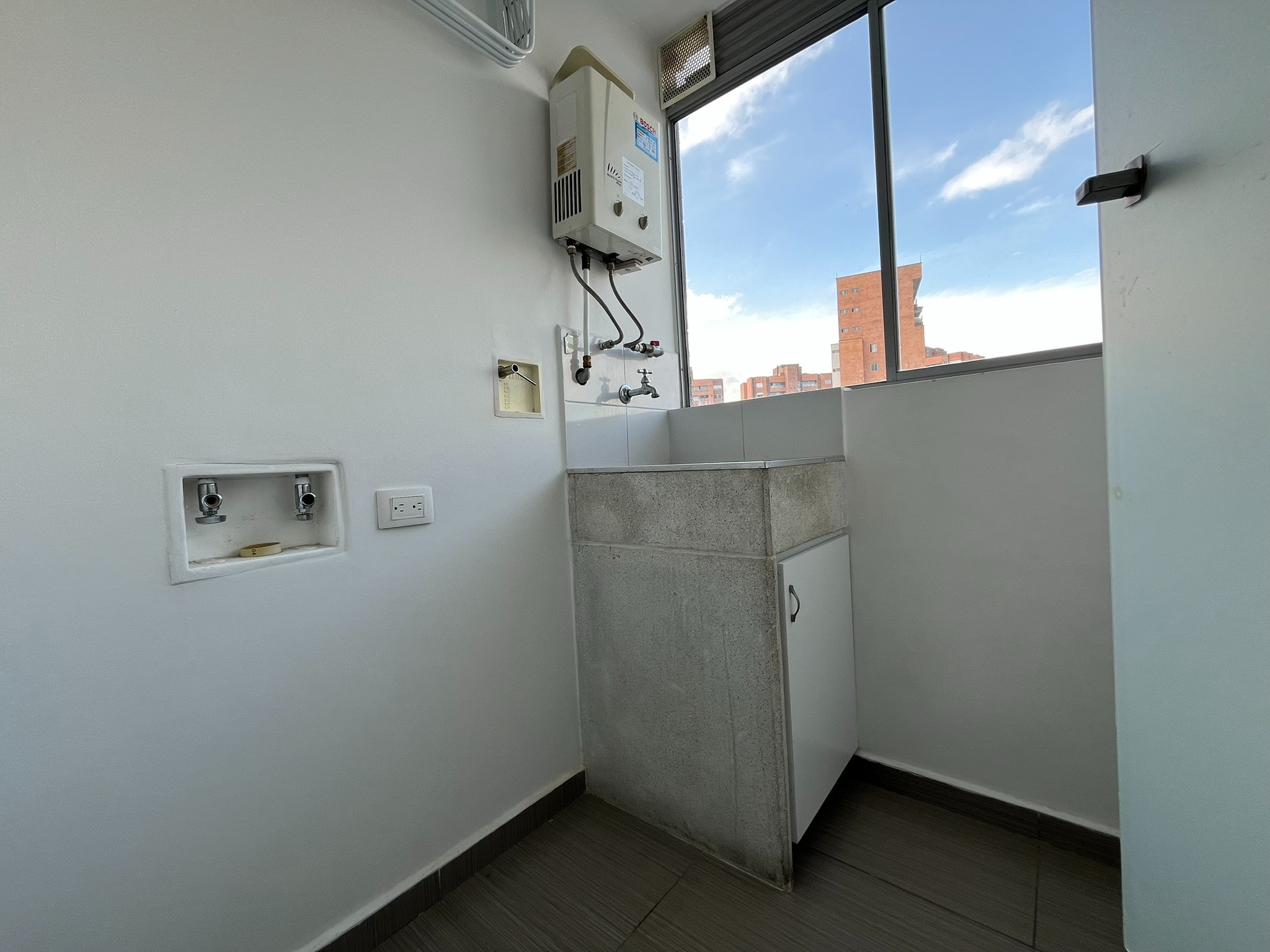 Apartamento en venta en Zuñiga, Envigado · foto 7 de 24