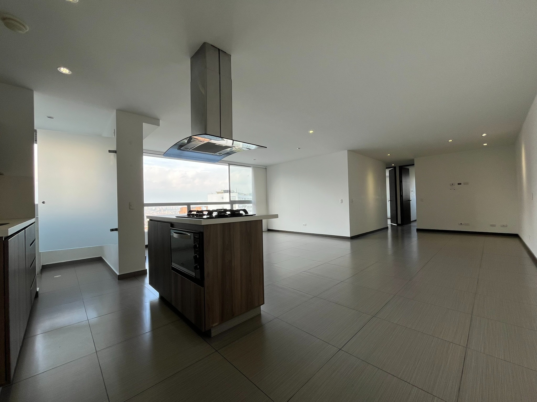 Apartamento en venta en Zuñiga, Envigado · foto 2 de 24
