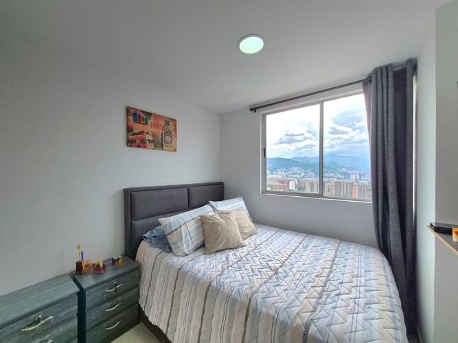 Apartamento de 3 alcobas en venta en Alto De Misael, Envigado, 67 m² · foto 8 de 15