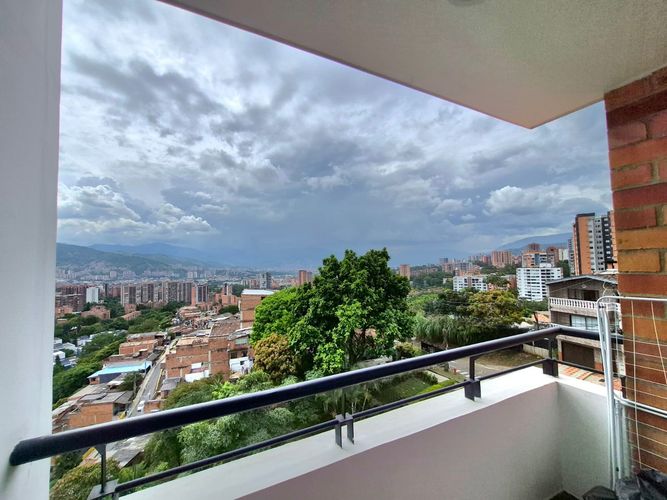 Apartamento de 3 alcobas en venta en Alto De Misael, Envigado, 67 m² · foto 14 de 15