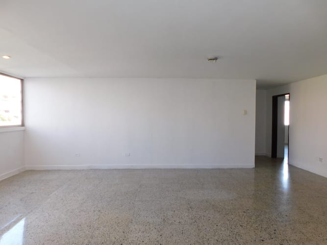 Apartamento de 3 alcobas en venta en Altos Del Prado, Barranquilla, 175 m² · foto 7 de 19