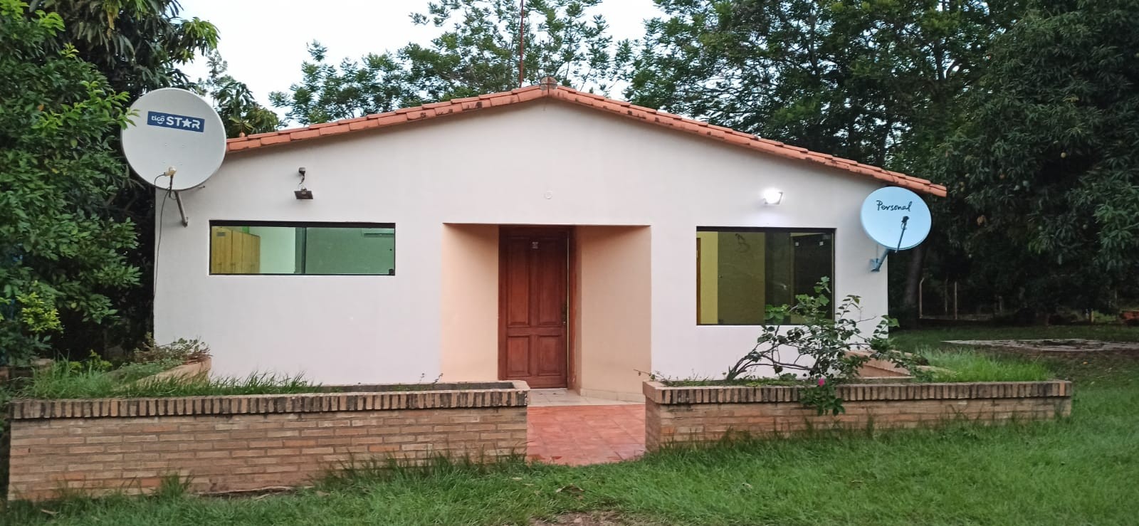 CASA EN ALQUILER – ATYRÁ | 4 SUITES | 190 m² — foto 2