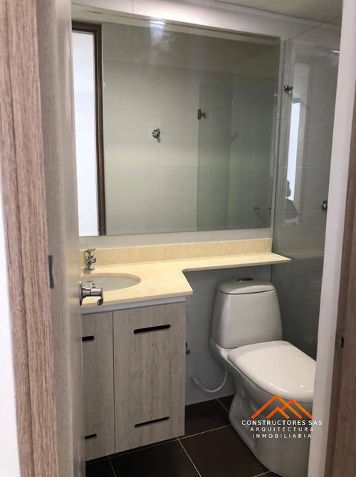 Apartamento de 3 alcobas en venta en Picaleña Y Mirolindo, Ibagué, 60 m² · foto 4 de 19