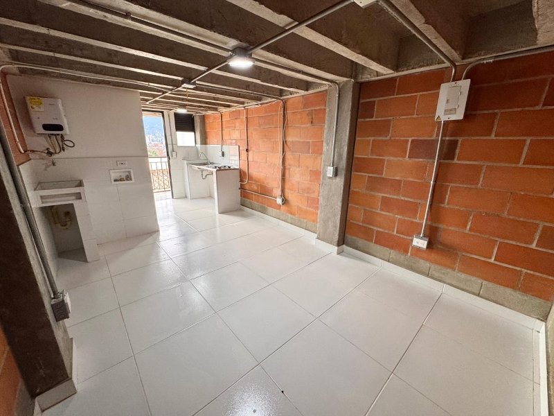 Apartaestudio en Arriendo en Alto de misael, Envigado