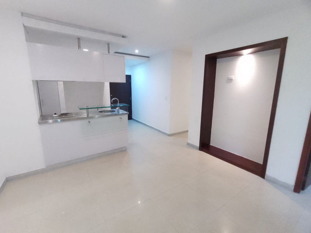 Apartamento en Venta en Centenario, Cali