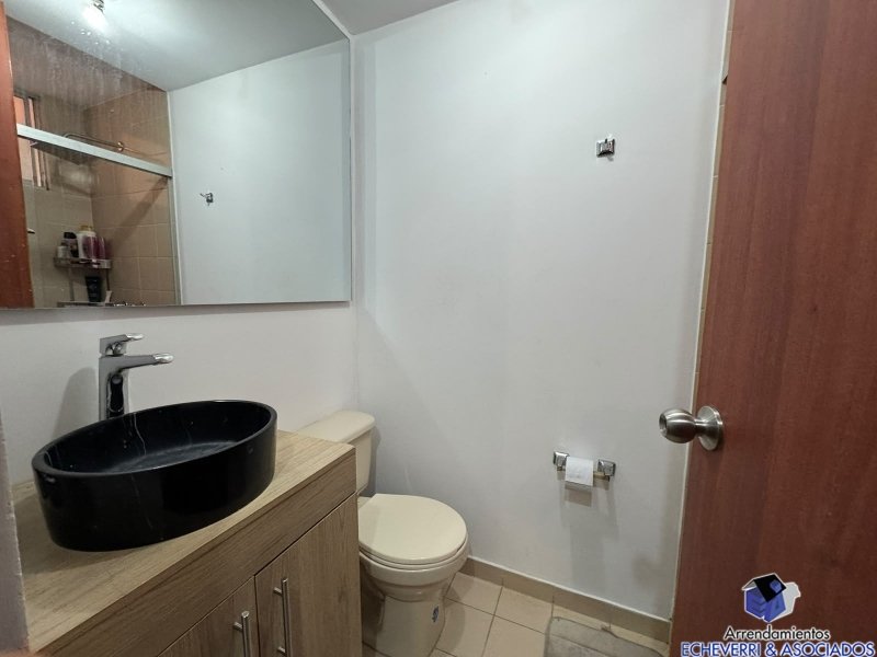 Apartamento en venta en El Oasis, Envigado · foto 2 de 14